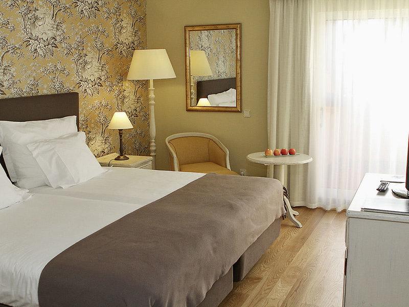 68125CC00400F3F5A59EB1030BED3E8F