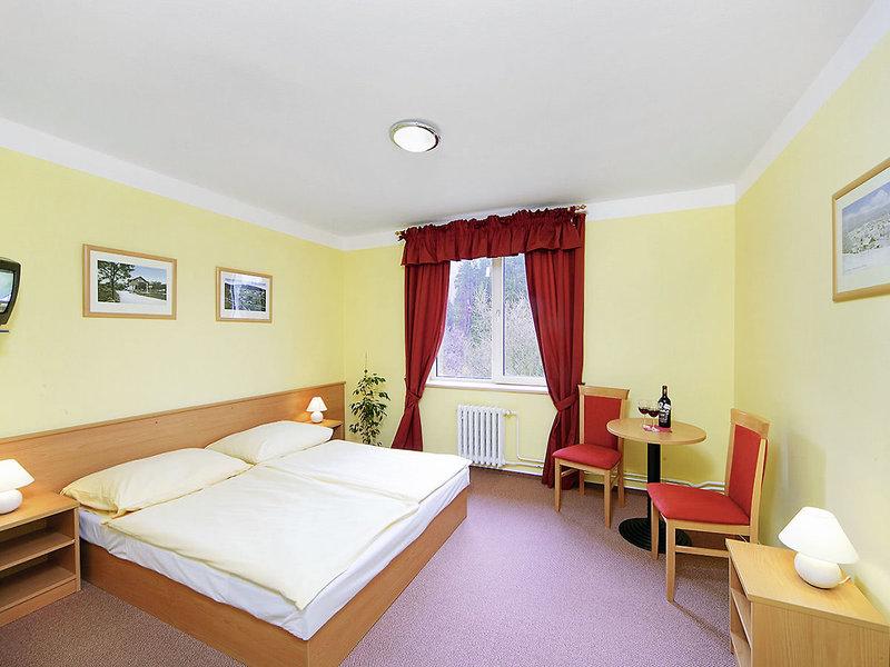 0DB2B7B794940A5ABF392D19557F9A70