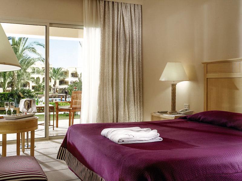 C427A15385A45CC82E49FB7CD60CD046