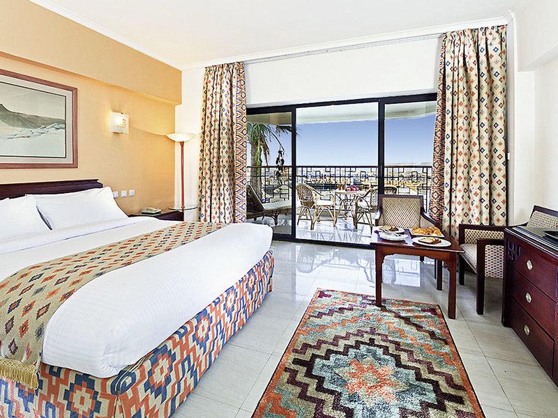 707913E315CE7F7F9EF8C32D6EACF611