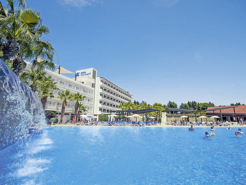 C1B5381C997FACAAA53CF8CD580B4374