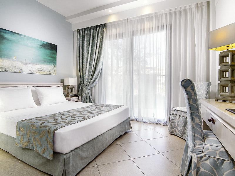 550874BDF734E78CE7AAB9B28698145C