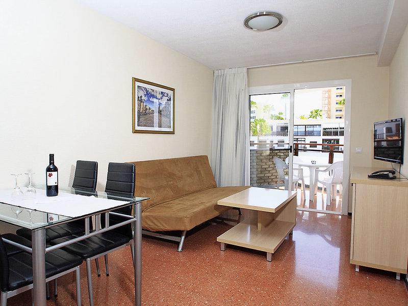 11EF7F6A2C0397D40D4505E95E6BC534