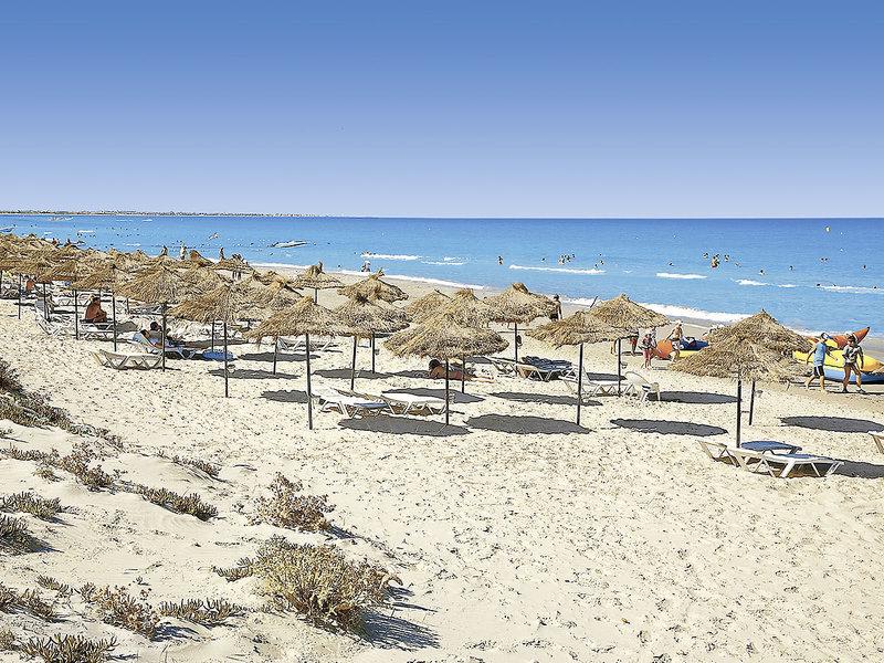 66AEDEEB24A09304511B09702753752A