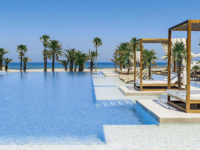 610FB6CE790660E05BAFB3FAB498C0A6