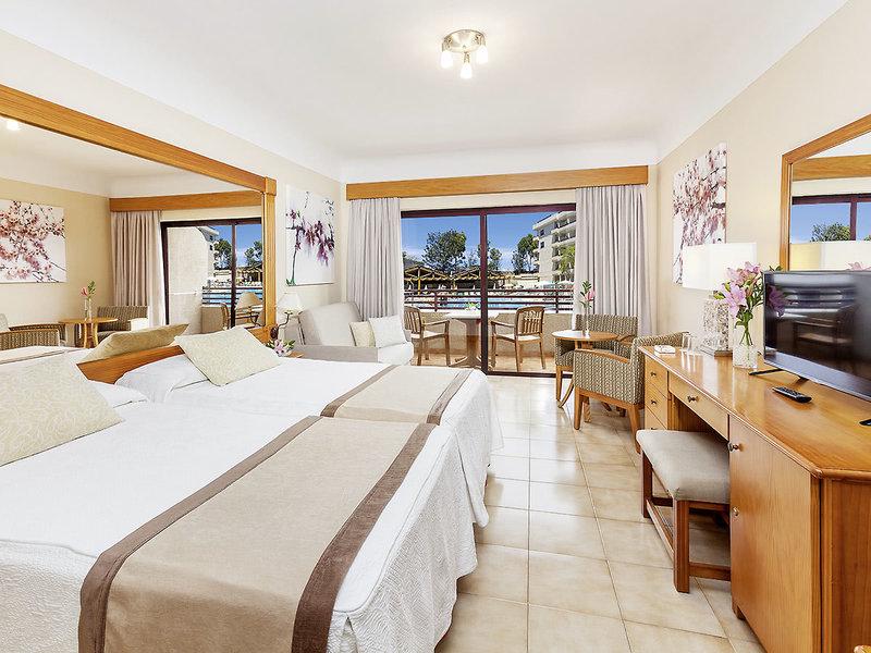 962A759AB8289F355EA14C265E35CAAD