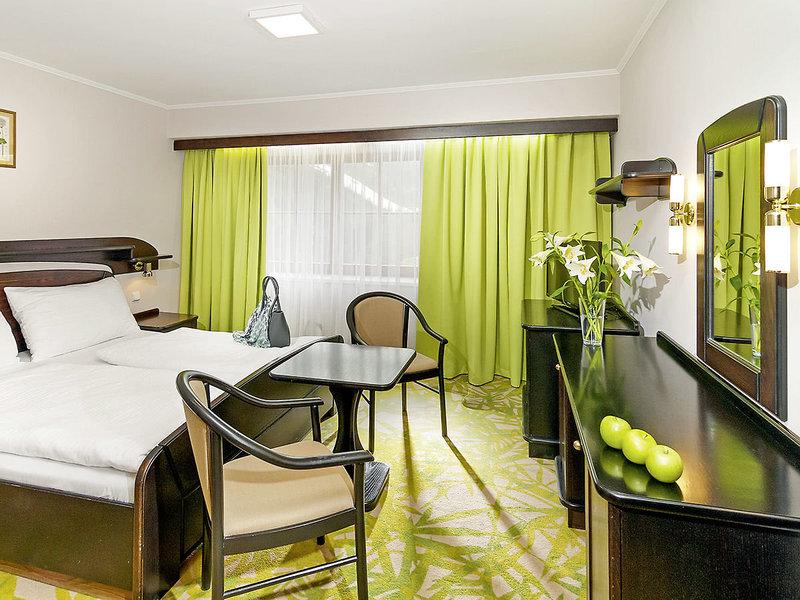 C68ECE831D6D4C2BDF90961524F47948