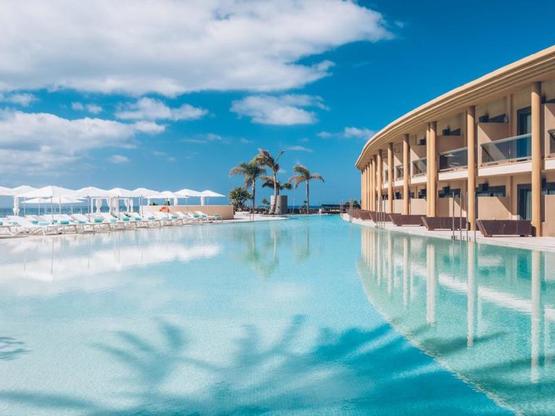 90013EFFCA8A2C3A4590A34E1B9D0BA1