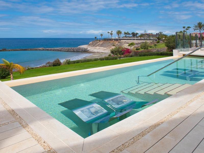 9348DCD307DE5EC6450A1C54E77865AB