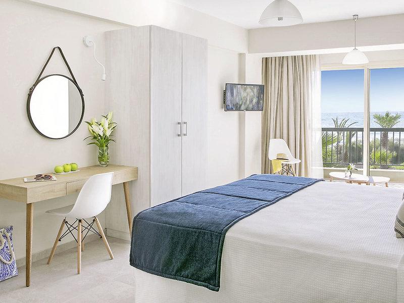 B8710BC04A7C7869EC8BA3BCA332F865