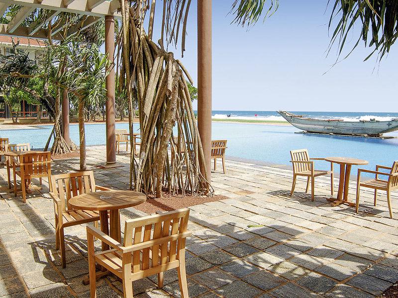 F9D8C4E3105E1119E2D54F98B6531942