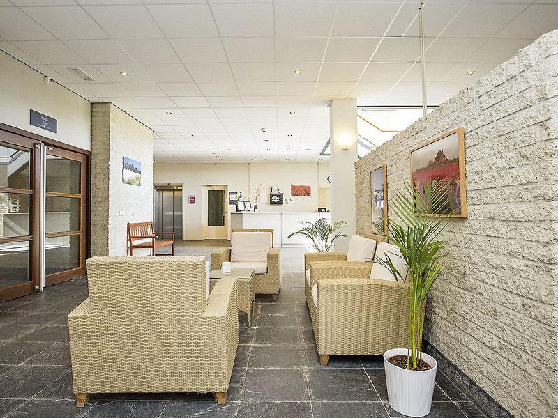 2AFB7E9FA0259382DEF0243A4EFDF6AB