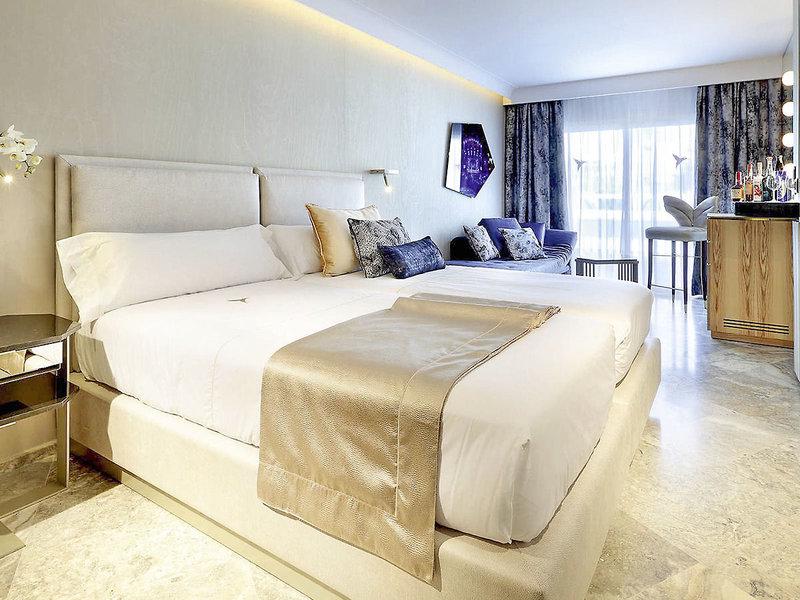 27C2DB0506BF5AF5ADEFC07C7063AC16