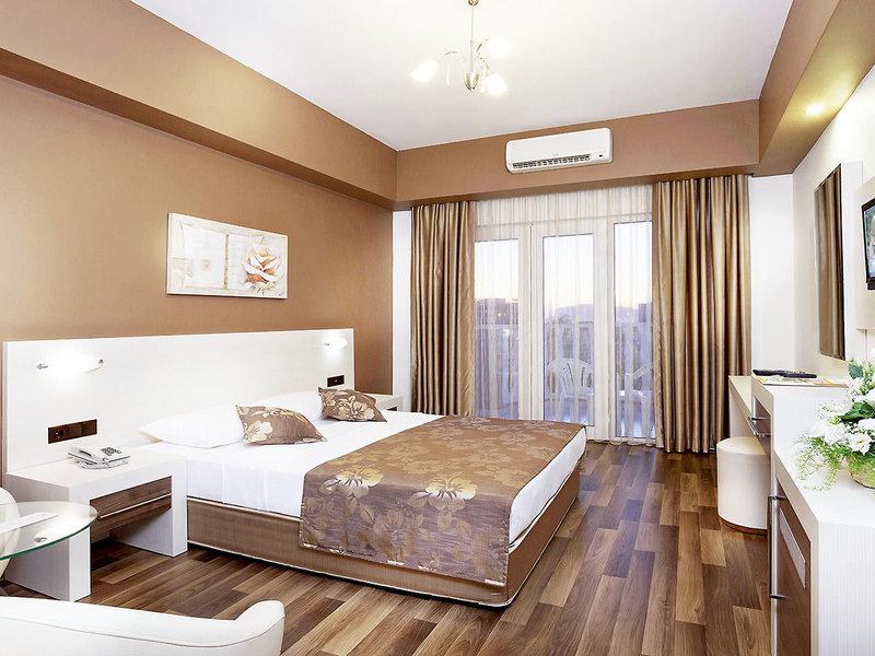 EFA18F39DC0DBF7BDD43DFBEA00D76D3