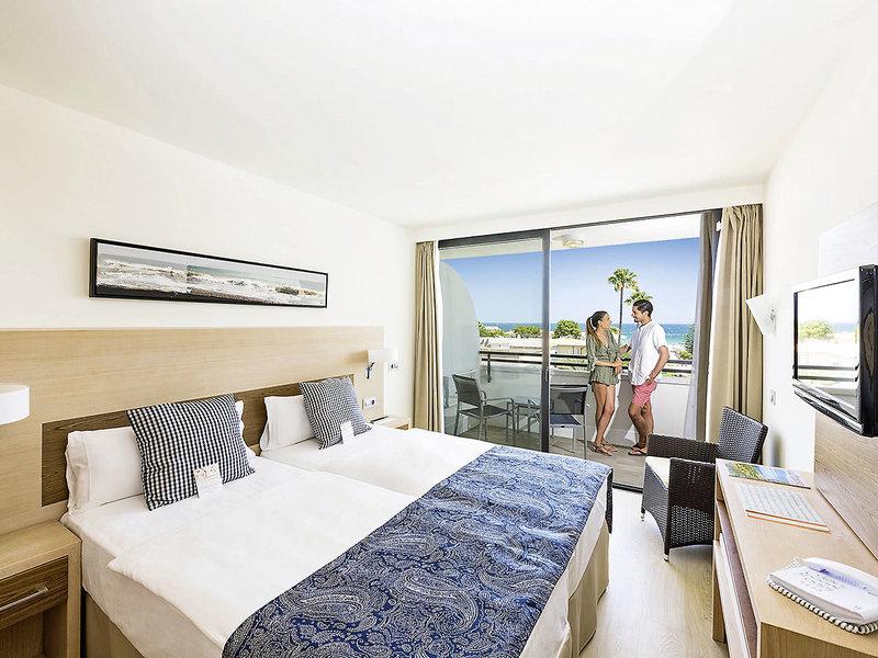 F82FA1DC99FC096218635D76D6E00E21