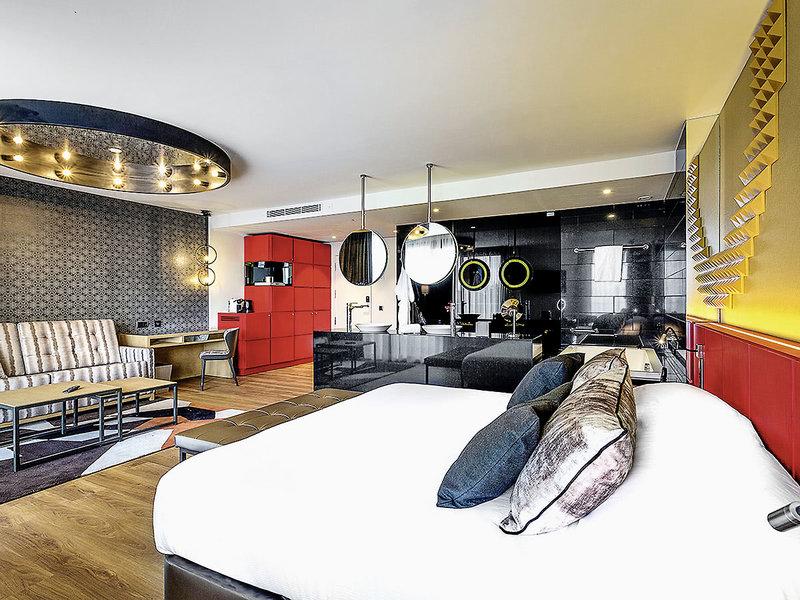 F7223170F90BB5288BF3592255E0E5C3