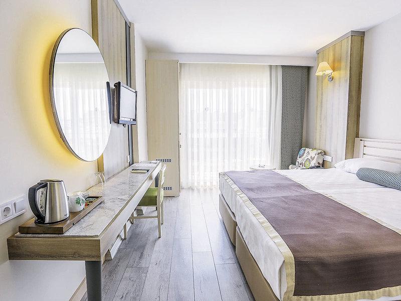 E5A8C0A85F04F093A2875771A80BD90F