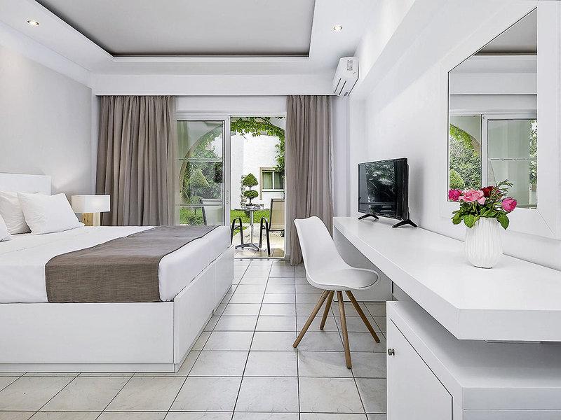 2E9369479C3C7E3C728605C418F2F3A8