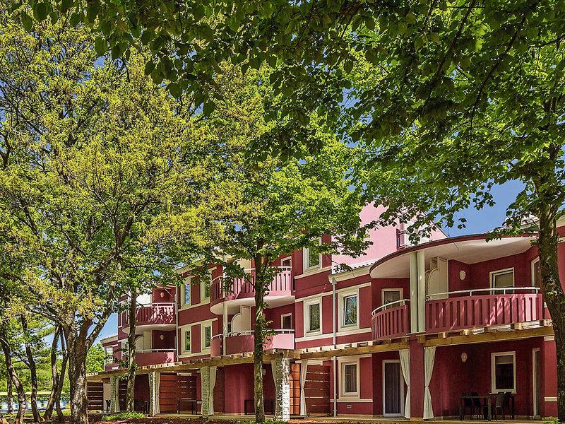 FCE7EB10DF64D1D003B17B2FD0CAEE78