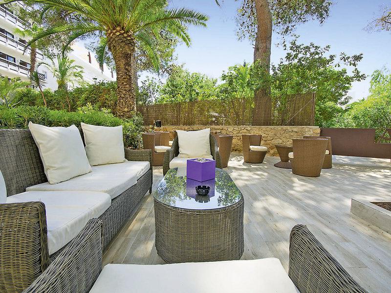 789632A03C15C22433E9C5E813B4D62F