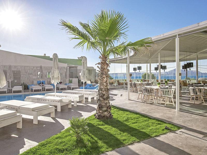 9FB668384F0CAC976D861A336B544D83