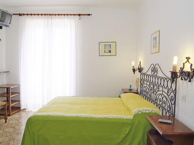 FFC6019581ECA4C9D84FEFDC28AA0826