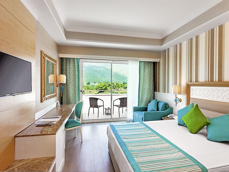 5E22DE17E67BF81A9EAD59AB2E963AE2