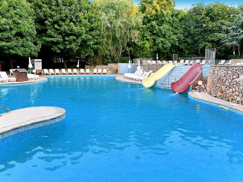 92CE79D49D73C32F6B9CC5BF39935B6B