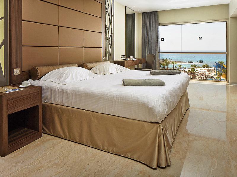 2B3FE495E3D99BE5072E07F8F7A21CD0