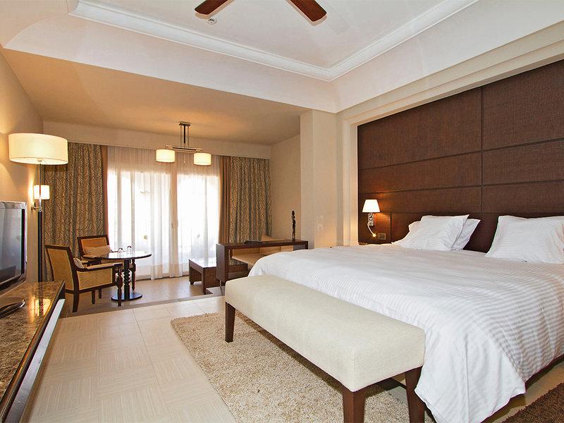 50DB8CC47F541038D101A17040F65C91