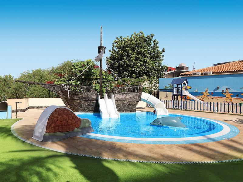 2D88EBD47AF3C052128FD31AFE16A494