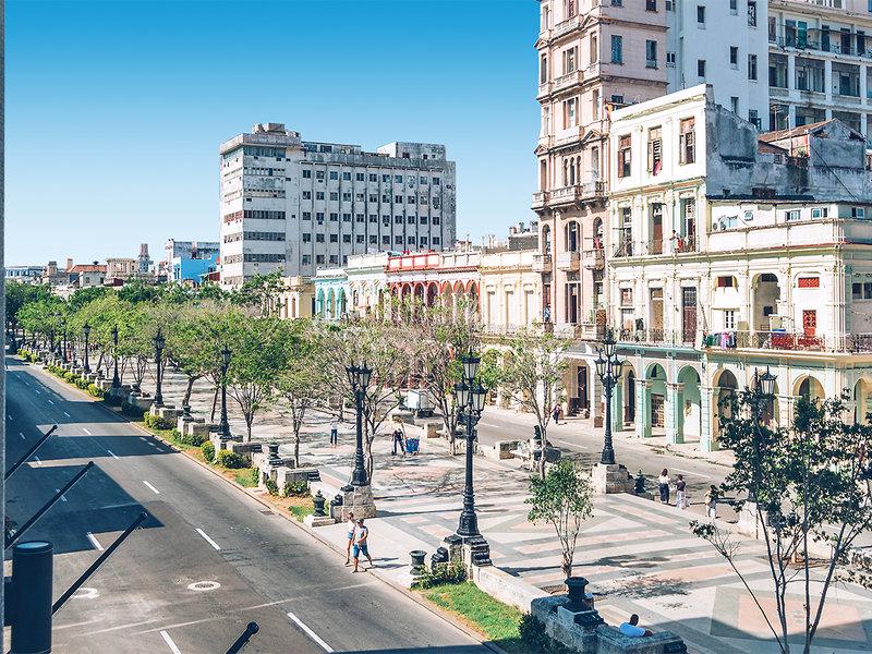 D411B636EA3EE21D4B6D3BB2830F79FD