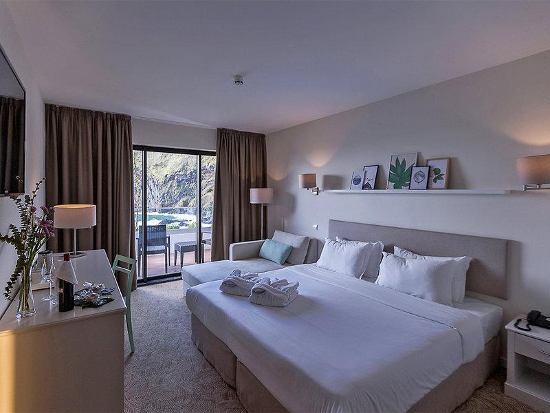 AC3ED64C1832619730709E4697864CE8