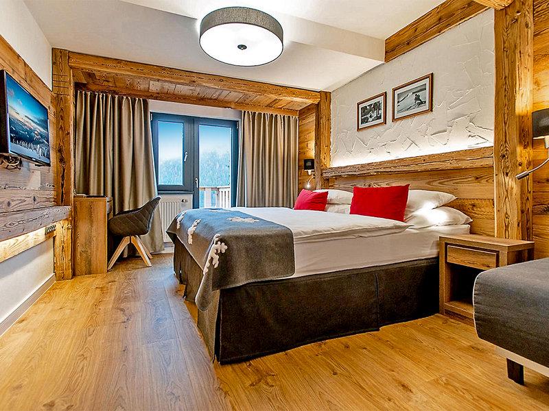 D0ACAAFB4DFF5705D9ADEB2F877E27E9