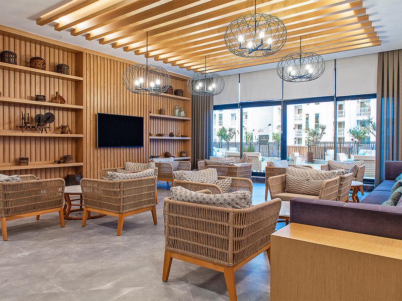 2BAA2A53BEC948368F2AEE50F58C8521