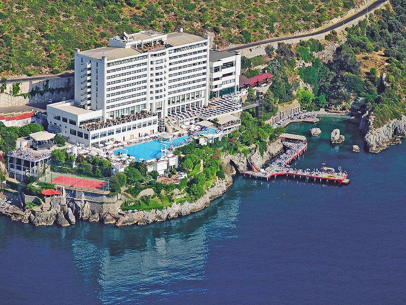 6B8CE1D49BBD7184FB0CAA66E2FF87EA