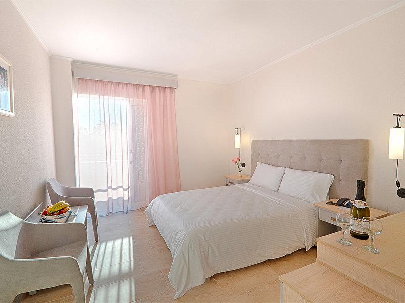 92B9D5272ABDF9E6EDF333F7D09DC7A4