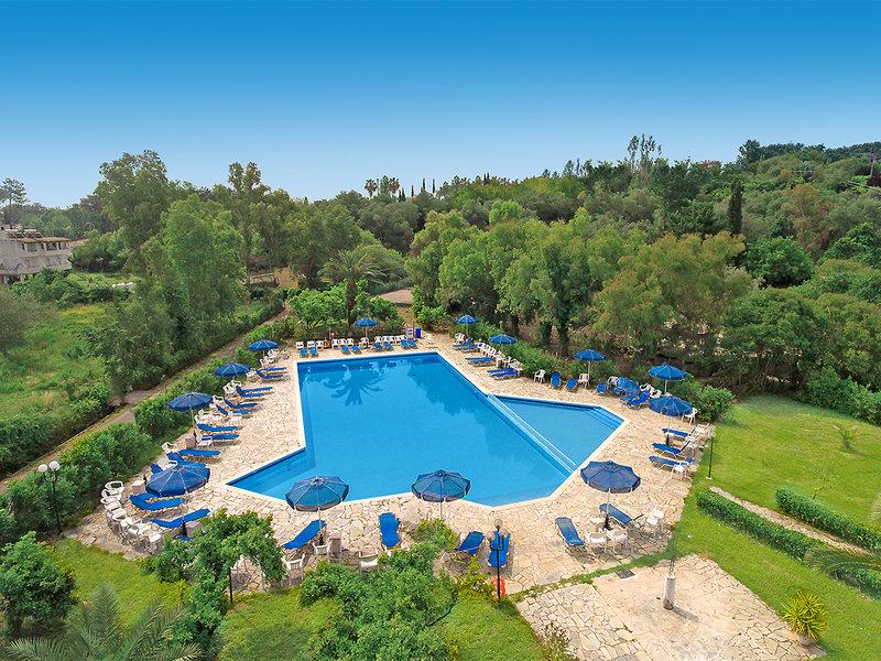 ABD6F30BA8A752AFA8AA73EEAA92D8A2