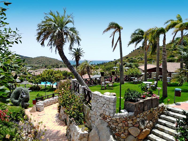 ADBA13DBC774EE0F3B69FB1895D6160B