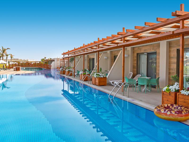 D27F55067CF7A43897DF255A73551D91