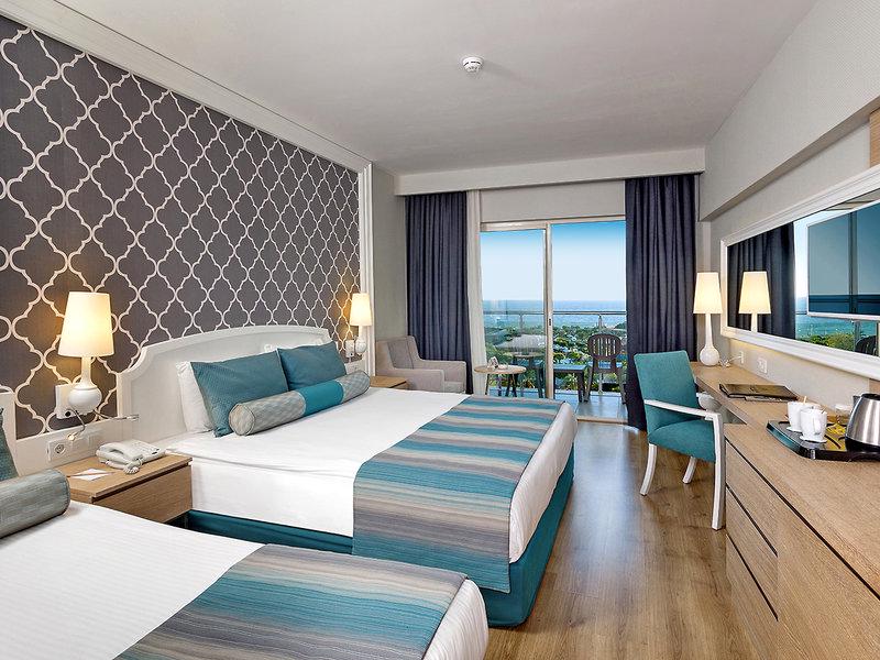 7E71E055C3F351E25F2D13DA49646BCB