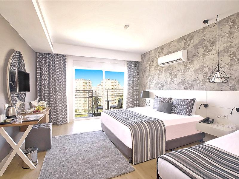 E5D47BB7ED9E578BBE209AA59B535835