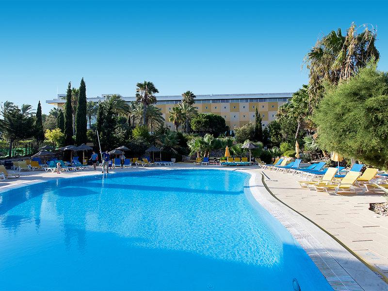 2A8A9C6C085FF1A451DA95BCEF8146C0