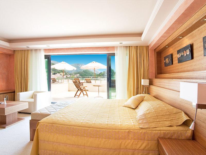 3F6A8E99658C2EC51D3F889EEDFFDC7A