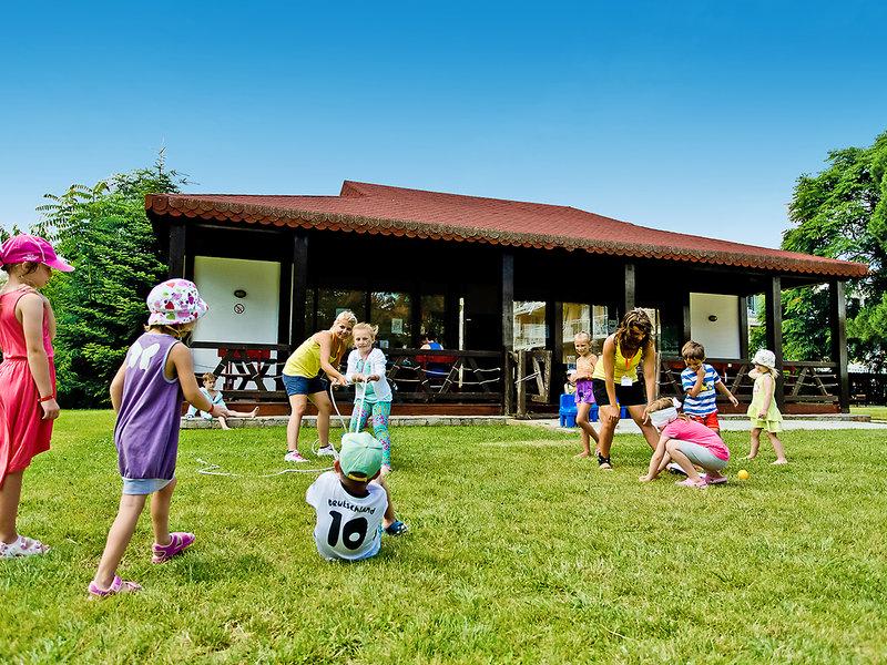 0761D6BEDF94E7A59A2B704E867AAF13