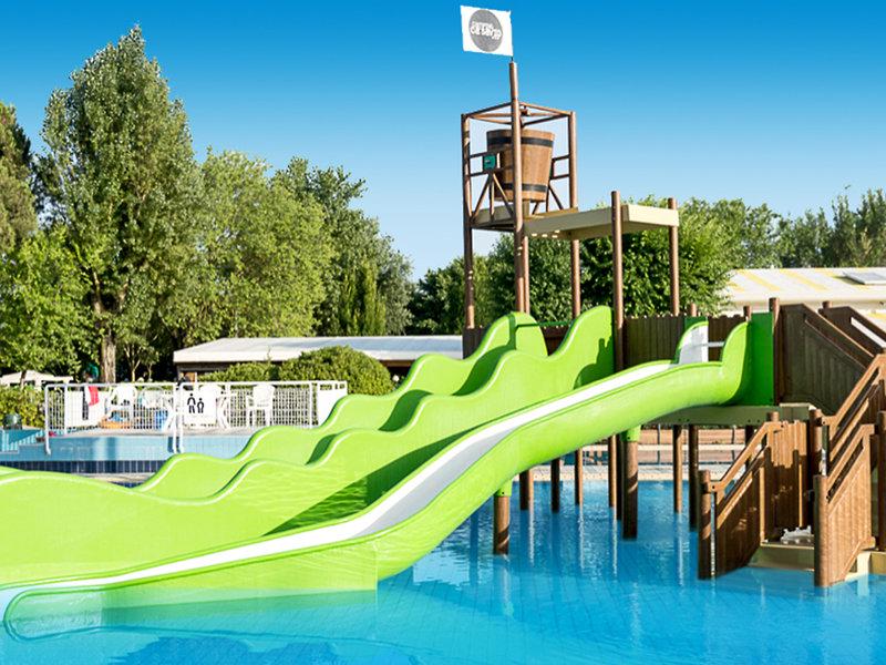 605BA8232DE5DCE6B6C373A18EDE4CAF