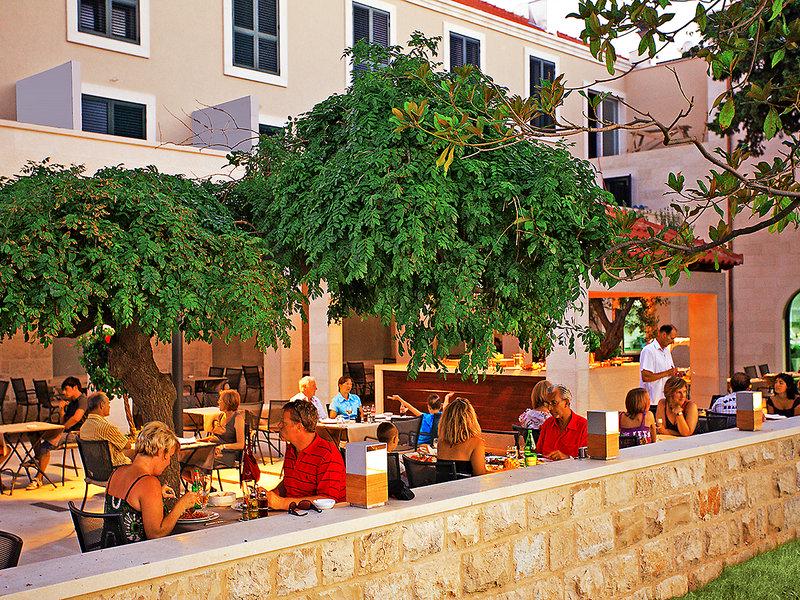 5E9A6E2E712E13B4C29A89A72D87F043