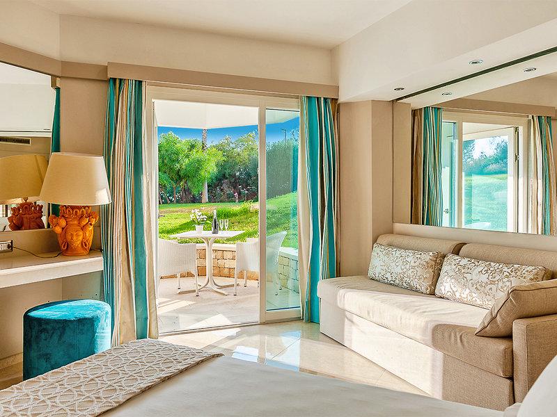 ECB8586712F4BB3CE045341B6CEC2275