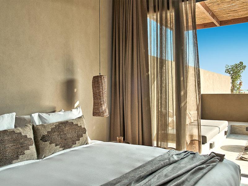 5398AD8D3E045E3E36E48B362E202274