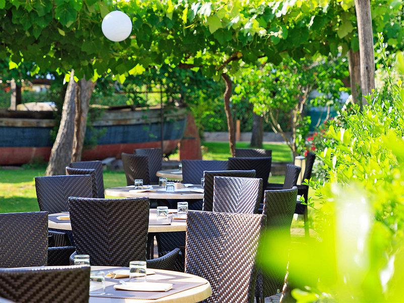 2A1360F9C88278E2EC2C0180E3DF4B7B